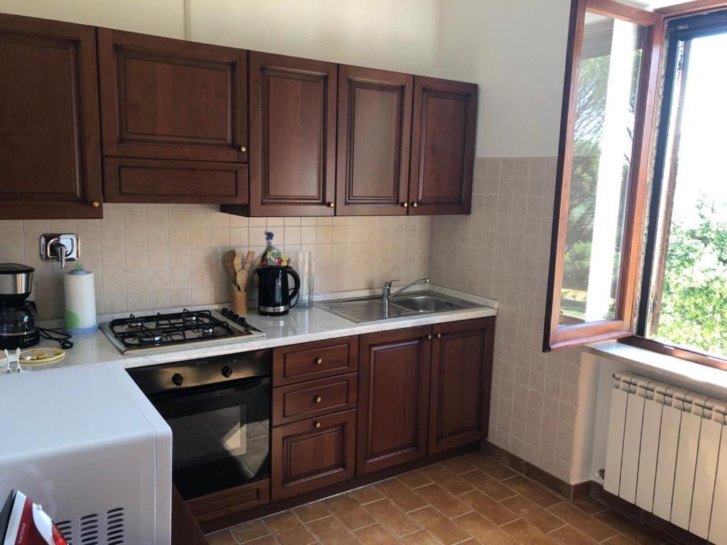 Gorgeous 2-Storey Villa With A Large Private Pool Todi Buitenkant foto