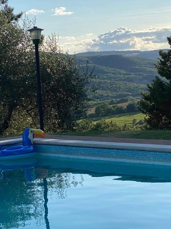 Gorgeous 2-Storey Villa With A Large Private Pool Todi Buitenkant foto