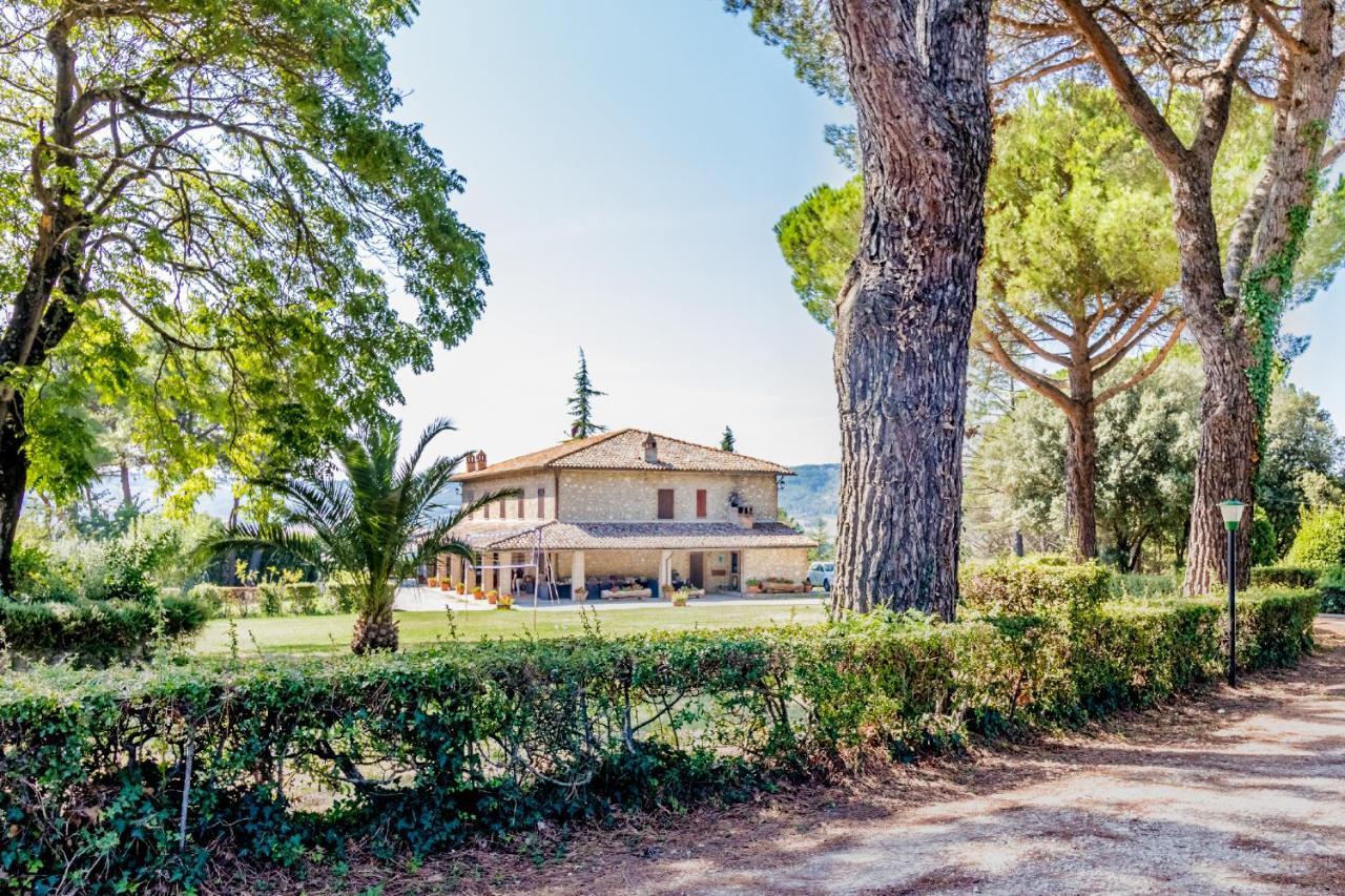 Gorgeous 2-Storey Villa With A Large Private Pool Todi Buitenkant foto